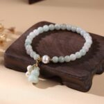 Light Green Jade Wu Lou Amulet Bracelet - Feng Shui Bracelet for Health