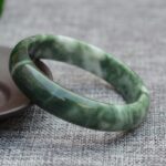 Pure Jade Bangle Bracelet - Healing & Protecting - Image 5